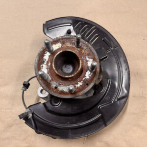 2016-2023 Chevrolet Camaro SS RH Passenger Front Spindle Knuckle Hub GM 84004747