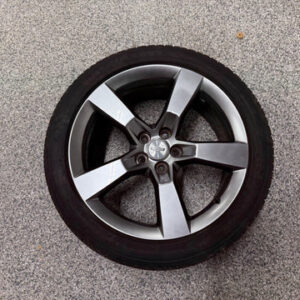 2010-2013 Chevrolet Camaro SS 20x8 Silver Wheel Rim/Tire Michelin