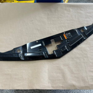 2010-2015 Chevrolet Camaro SS Radiator Support Cover GM